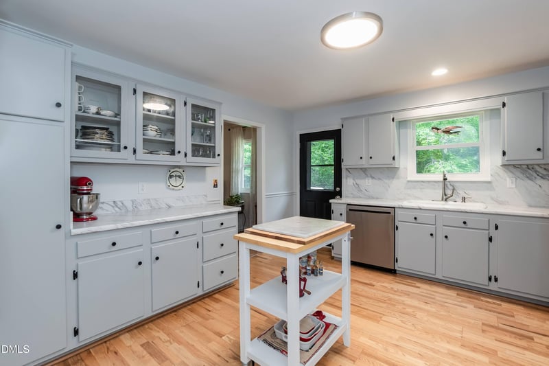 2510 Landis Dr, Durham, NC 27705