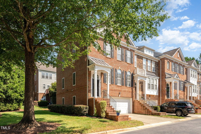 2510 Silverpalm St, Raleigh, NC 27612