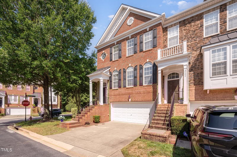2510 Silverpalm St, Raleigh, NC 27612