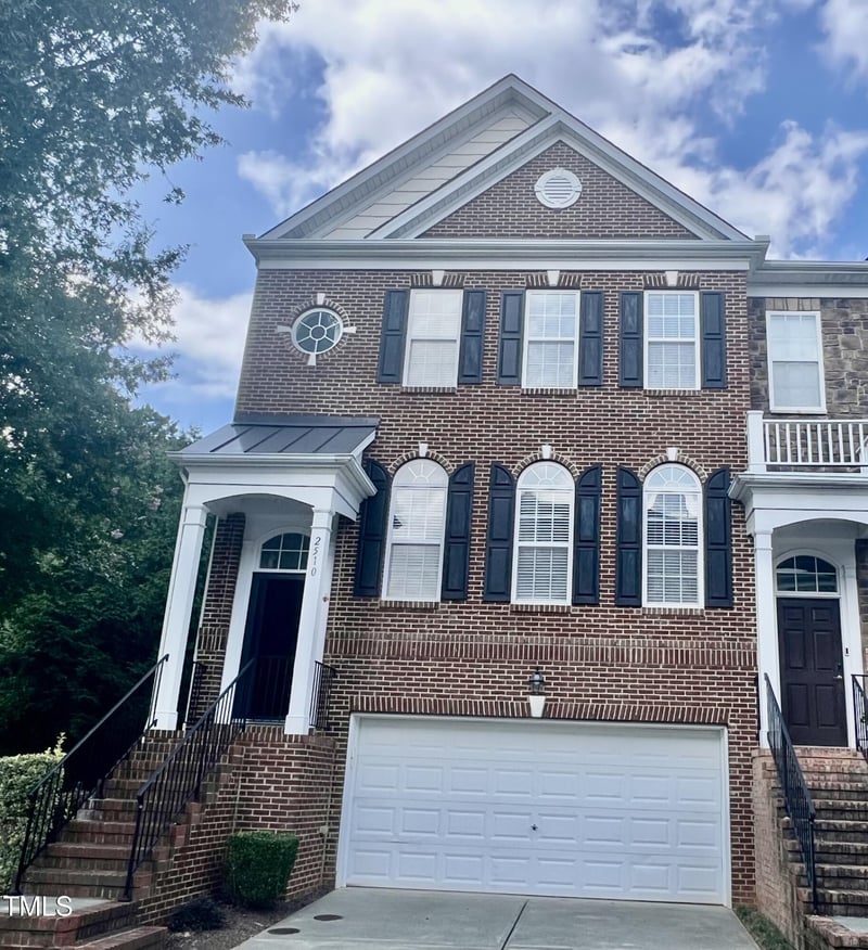 2510 Silverpalm St, Raleigh, NC 27612