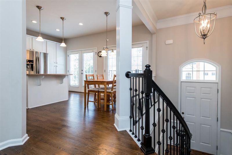 2511 Blooming St, Raleigh, NC 27612