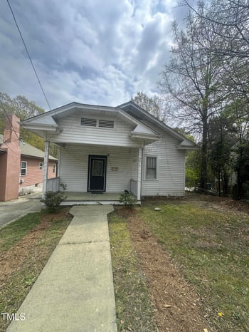 2511 Chapel Hill Rd, Durham, NC 27707