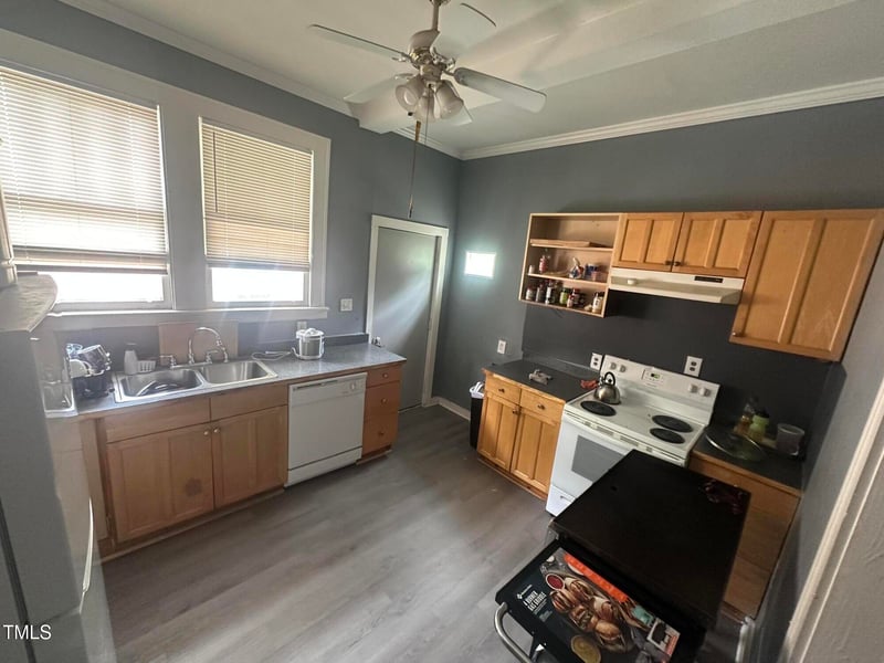 2511 Chapel Hill Rd, Durham, NC 27707