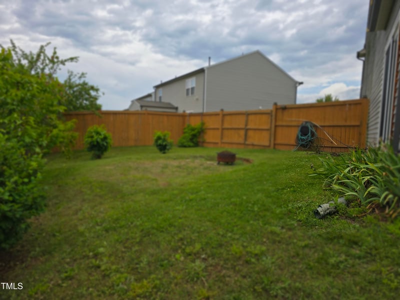 2511 Dalmahoy Ln, Fuquay Varina, NC 27526