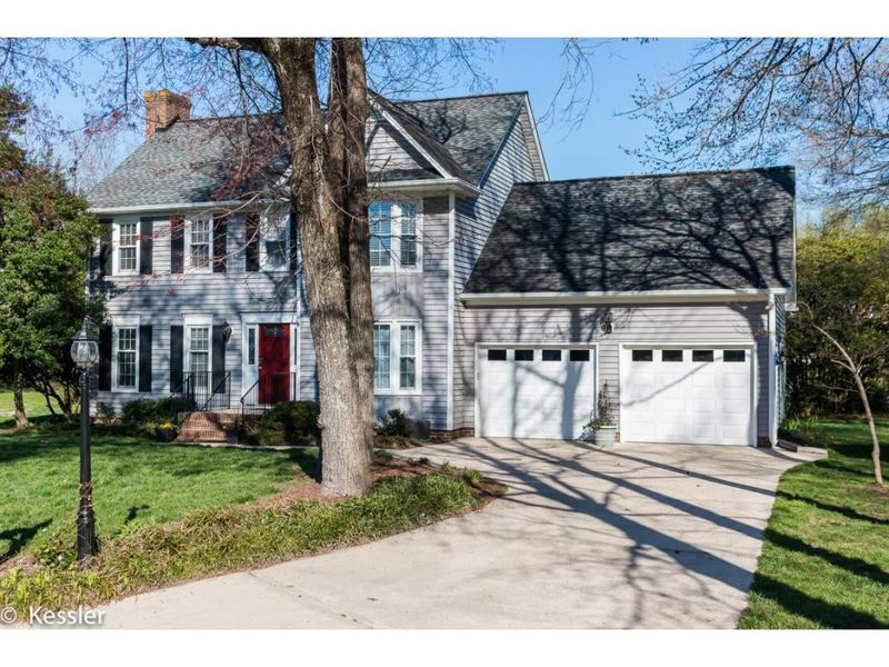 2511 Nottoway Ter, Burlington, NC 27215