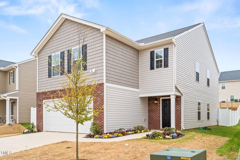 2512 Lily Dr, Haw River, NC 27258