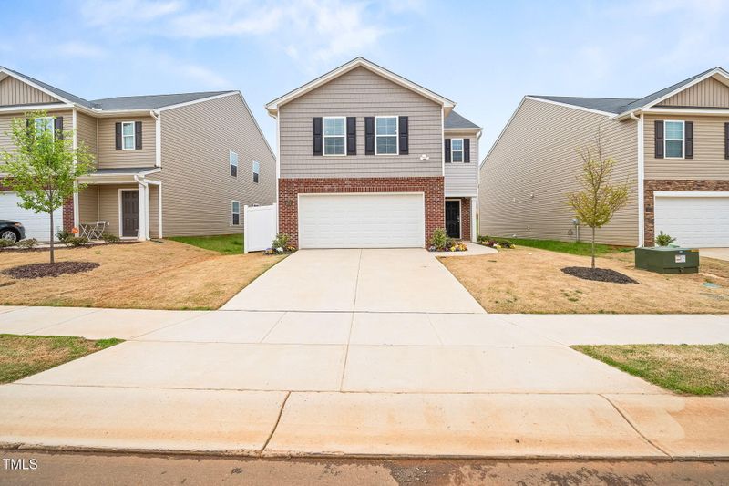 2512 Lily Dr, Haw River, NC 27258