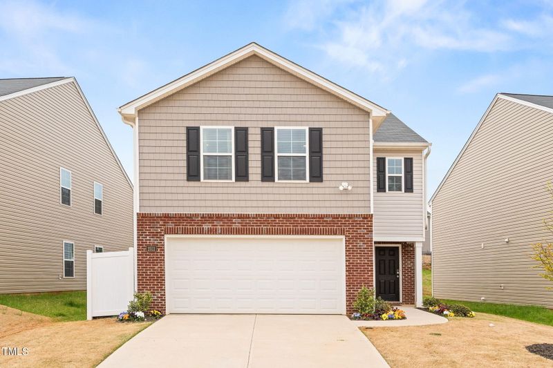 2512 Lily Dr, Haw River, NC 27258