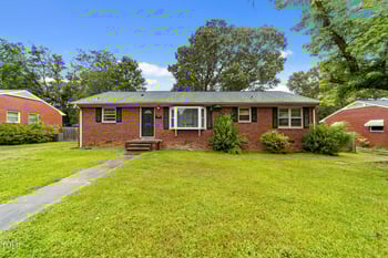 2512 Mckinney St, Burlington, NC 27217
