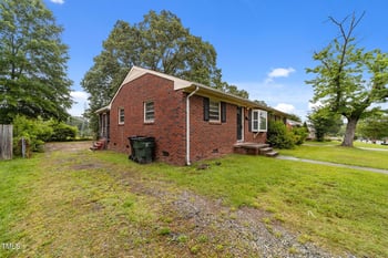 2512 Mckinney St, Burlington, NC 27217