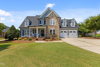 2512 Stewart St, Fuquay Varina, NC 27526