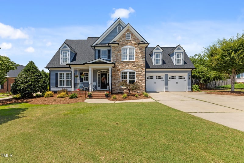 2512 Stewart St, Fuquay Varina, NC 27526