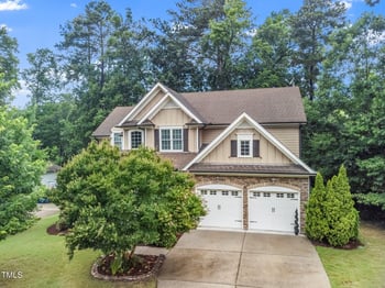 2512 Thurrock Dr, Apex, NC 27539
