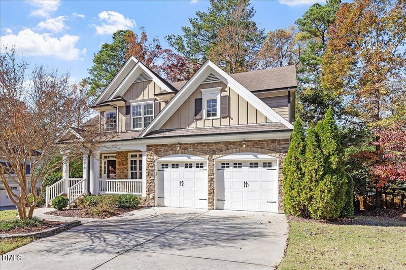 2512 Thurrock Dr, Apex, NC 27539