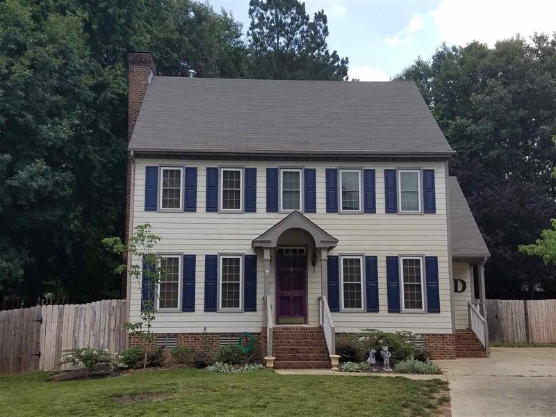 2512 Westham Pl, Raleigh, NC 27604