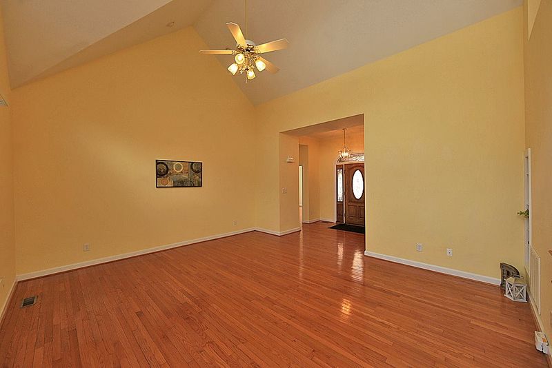 2512 Windy Hill Rd, Durham, NC 27703
