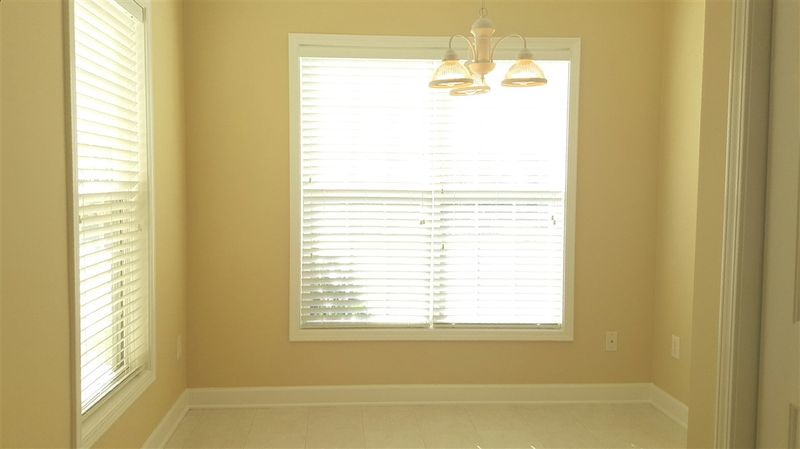 2513 Forest Shadows Ln, Raleigh, NC 27614