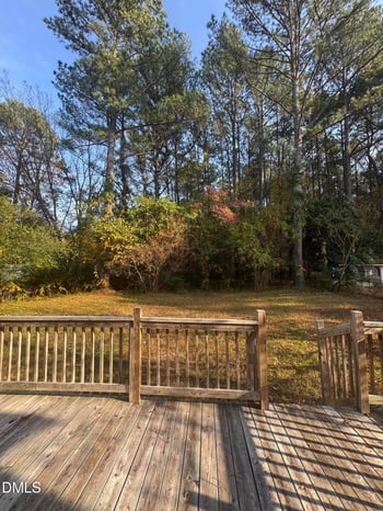 2513 Foxgate Dr, Raleigh, NC 27610