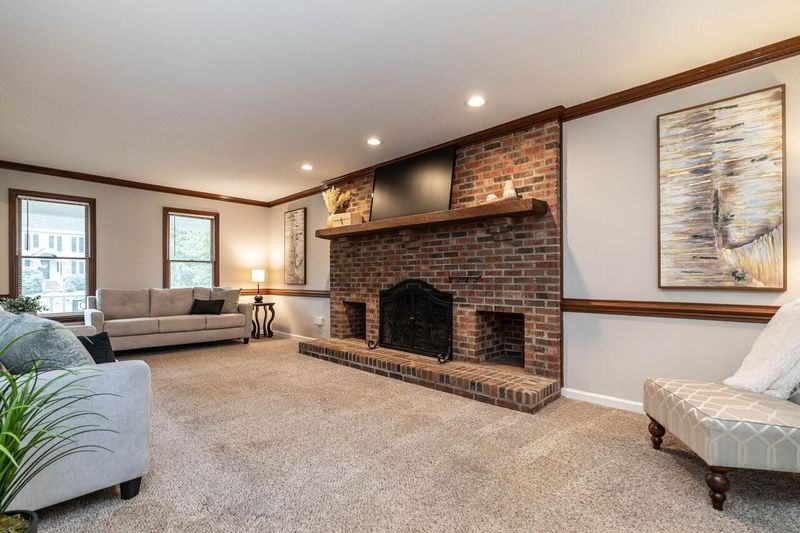 2513 Hiking Trl, Raleigh, NC 27615