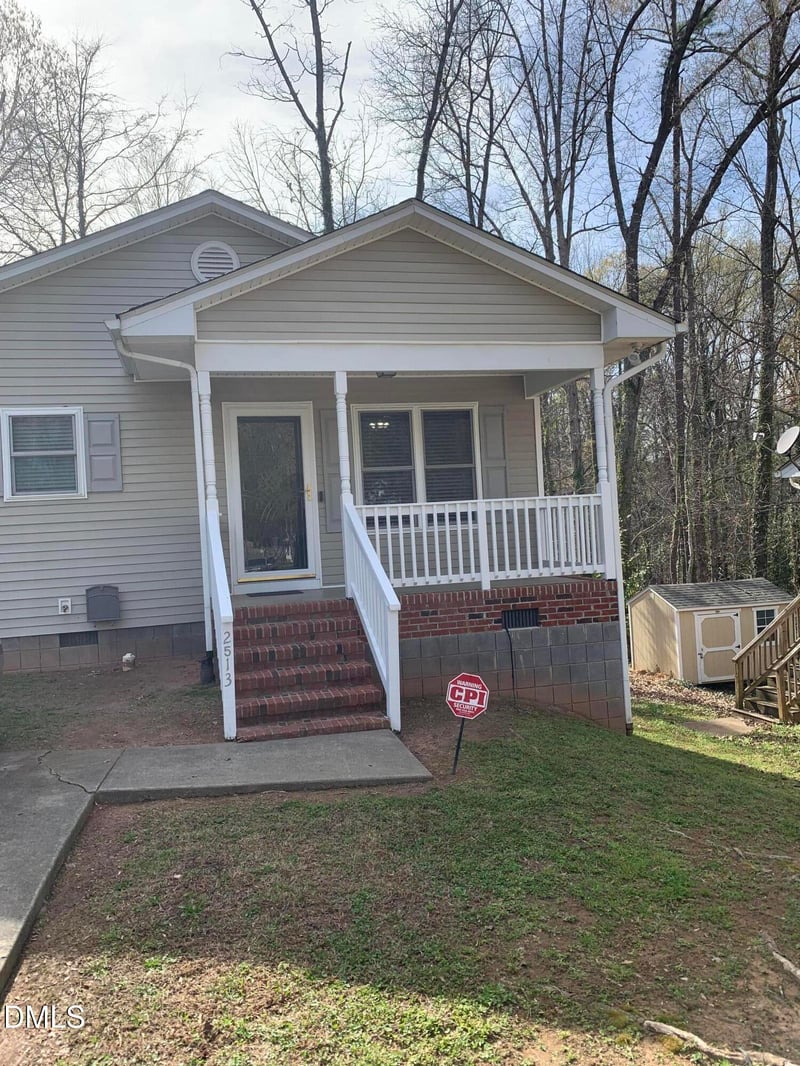 2513 Lindbergh St, Durham, NC 27704