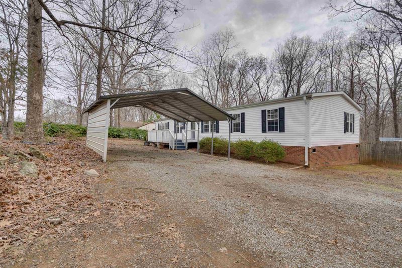 2513 Lonnie Cir, Hillsborough, NC 27278
