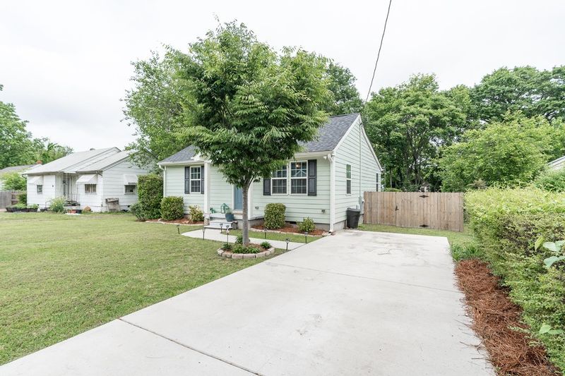 2513 Newbold St, Raleigh, NC 27603