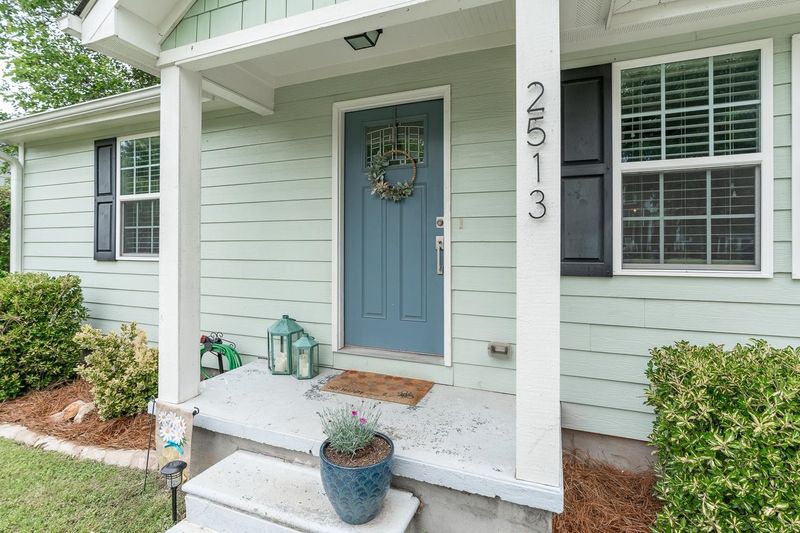 2513 Newbold St, Raleigh, NC 27603