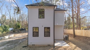 2513 Rochelle St, Durham, NC 27703