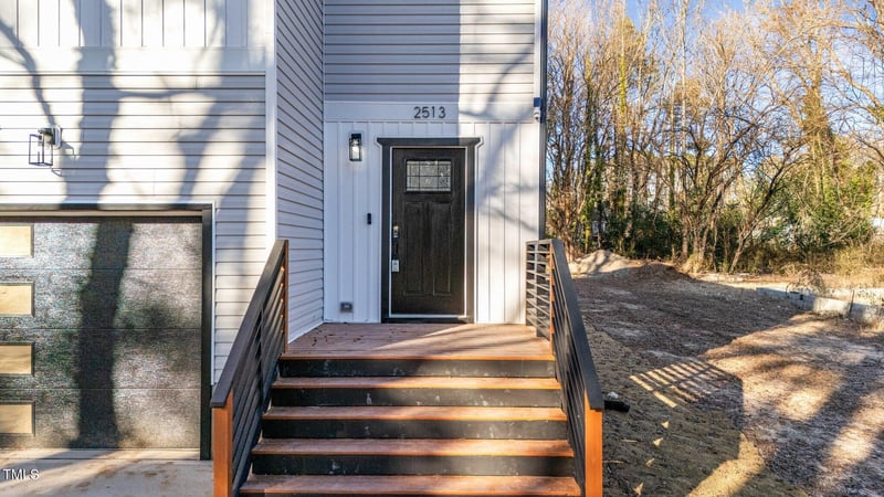 2513 Rochelle St, Durham, NC 27703