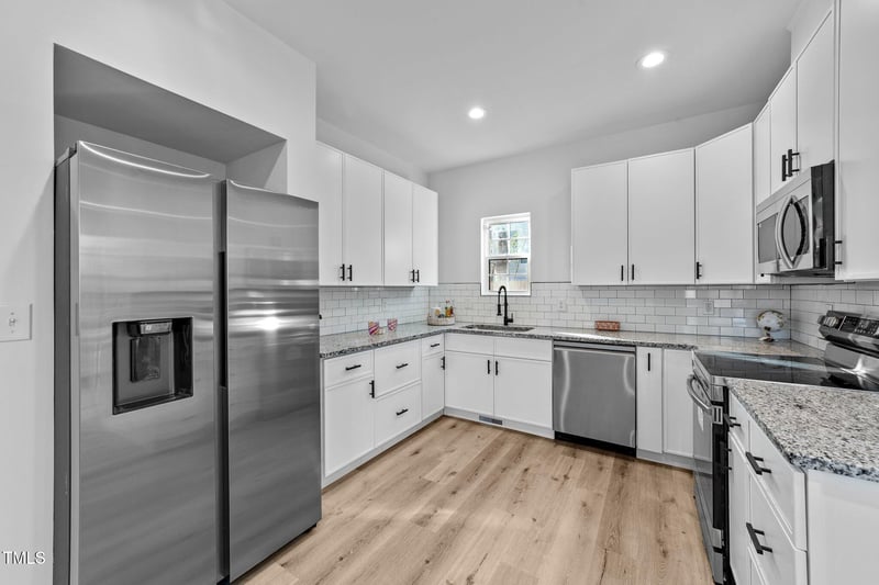 2513 Rochelle St, Durham, NC 27703