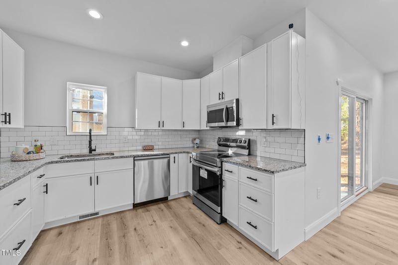 2513 Rochelle St, Durham, NC 27703