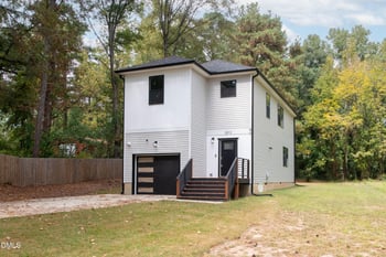 2513 Rochelle St, Durham, NC 27703
