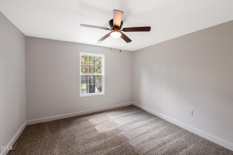 2513 Rochelle St, Durham, NC 27703