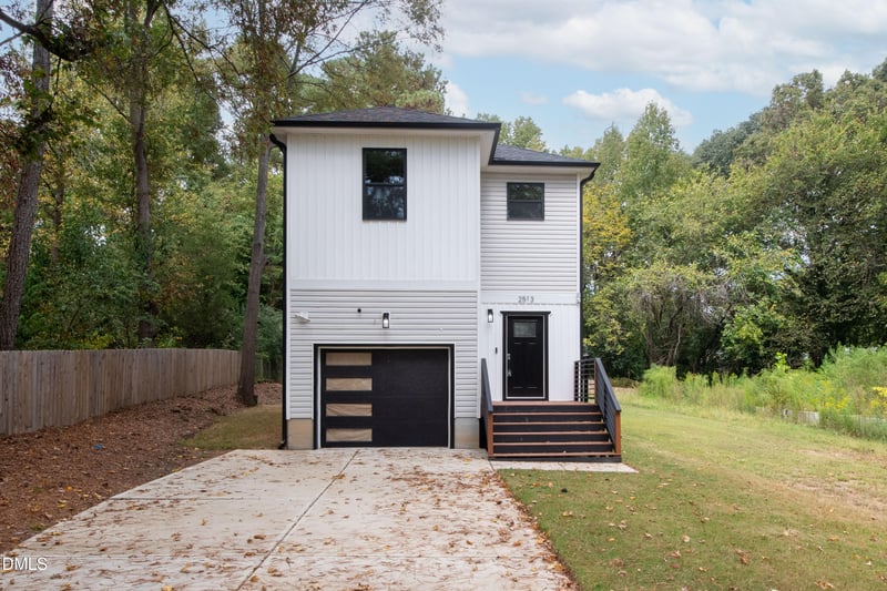 2513 Rochelle St, Durham, NC 27703