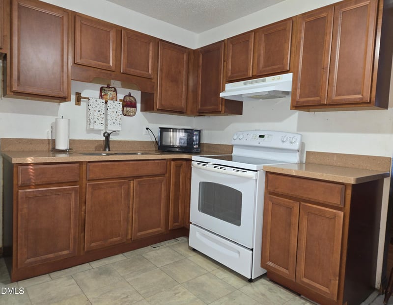 2514 Dakota St, Durham, NC 27707