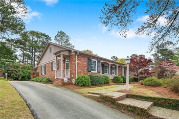 2514 Mirror Lake Dr, Fayetteville, NC 28303