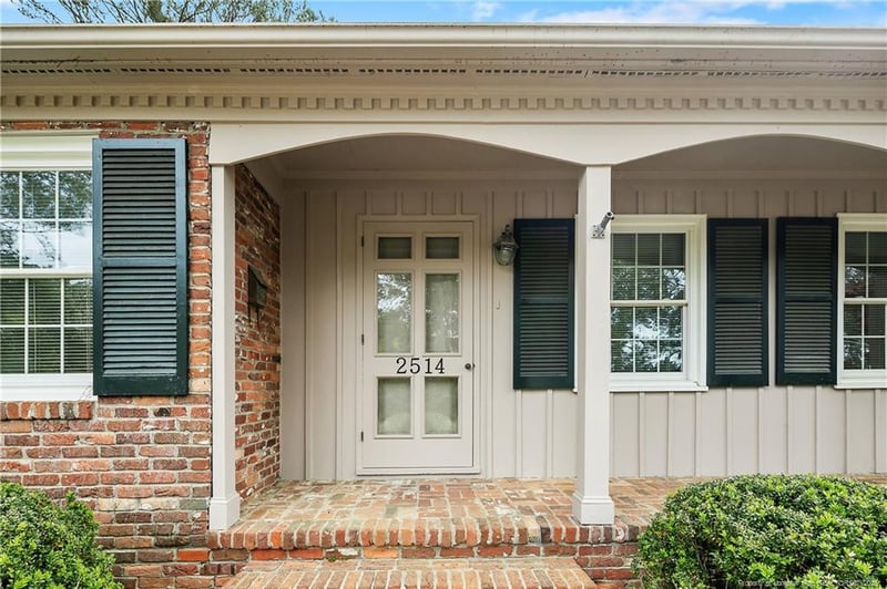 2514 Mirror Lake Dr, Fayetteville, NC 28303
