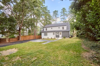 2515 Club Blvd, Durham, NC 27705