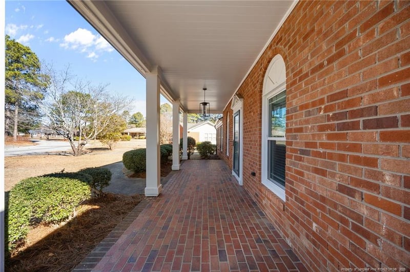 2515 Fordham Dr, Fayetteville, NC 28304