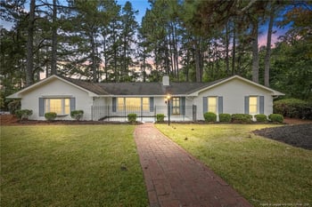 2515 Mirror Lake Dr, Fayetteville, NC 28303