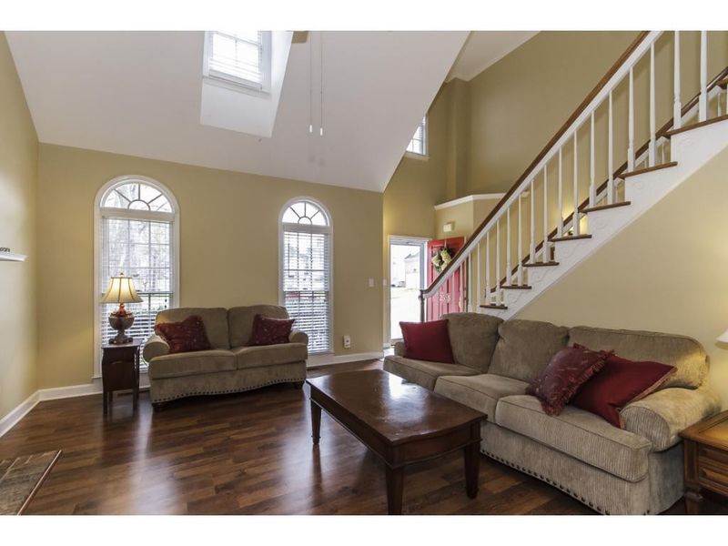 2515 Nottoway Ter, Burlington, NC 27215