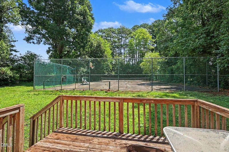 2515 Pink Acres St, Cary, NC 27518