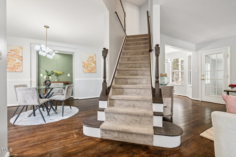 2516 Constitution Dr, Raleigh, NC 27615