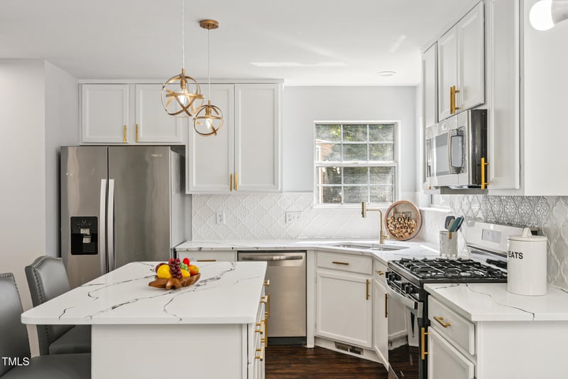 2516 Constitution Dr, Raleigh, NC 27615