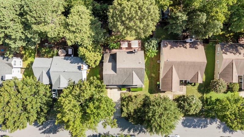 2516 Deanwood Dr, Raleigh, NC 27614