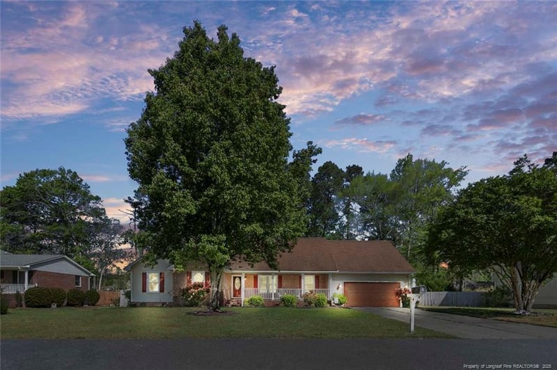 2516 Lull Water Dr, Fayetteville, NC 28306