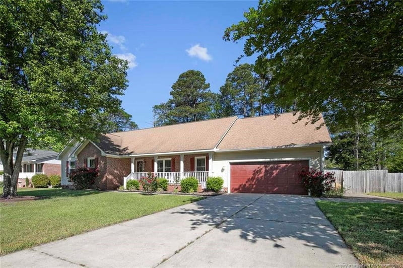 2516 Lull Water Dr, Fayetteville, NC 28306