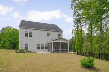 2516 Pikes Peak Dr, Raleigh, NC 27616
