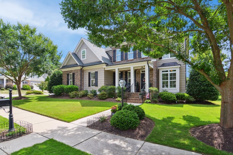 2516 Stonehenge Park Dr, Raleigh, NC 27613