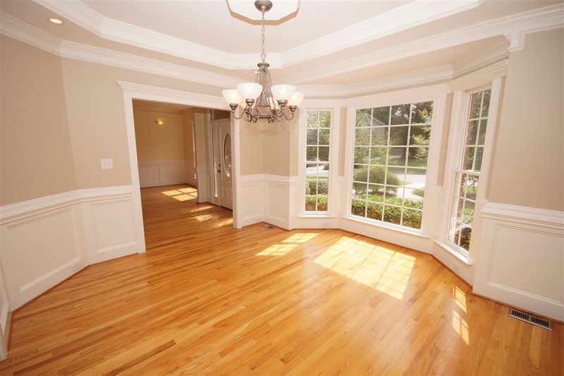 2516 Walden Woods Dr, Apex, NC 27523